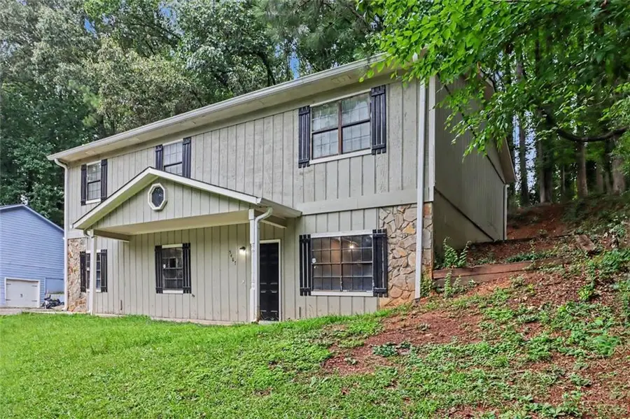 5487 Hall Circle, Union City, GA 30291 - #3