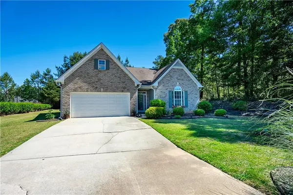 5 Honeysuckle Lane, Fairburn, GA 30213
