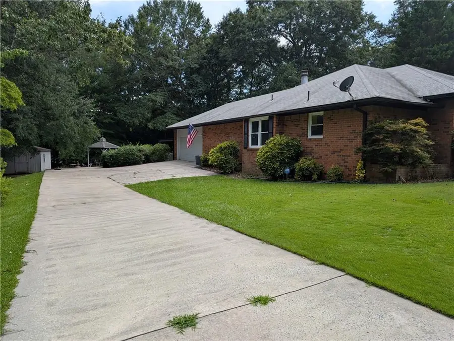 402 Pheasant Run Se, Rome, GA 30161 - #2
