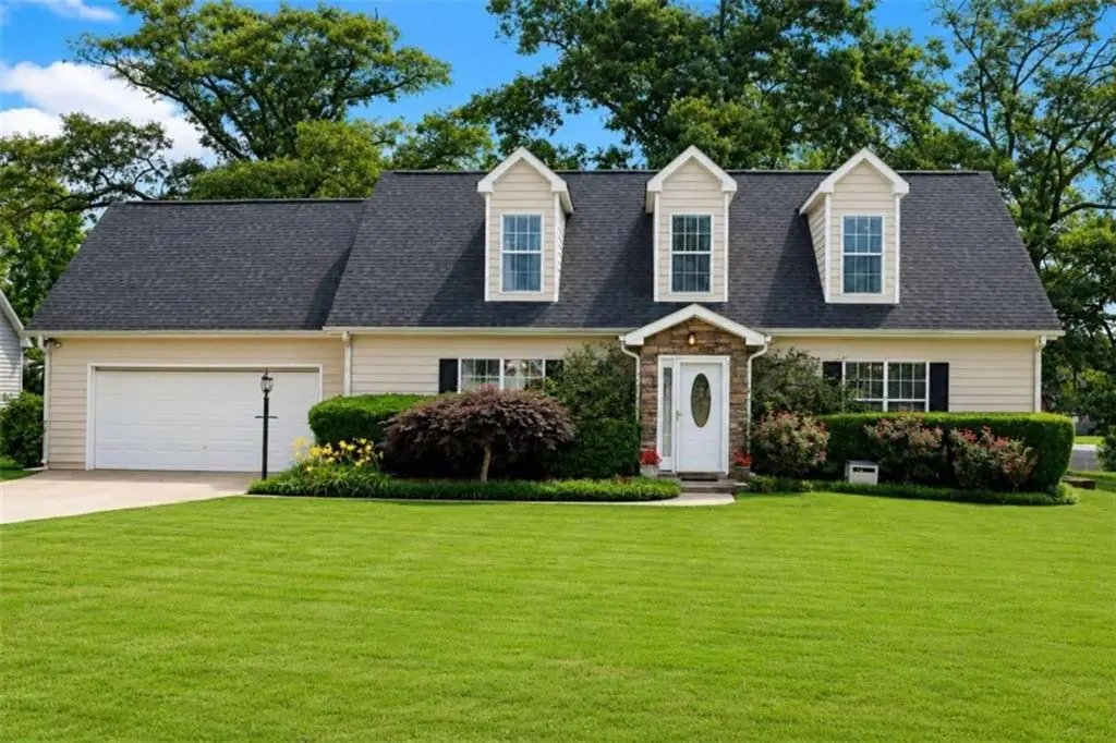 40 Lake Charles Crossing, Covington, GA 30016 - #1