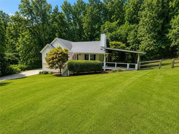 309 Calusa Place, Ball Ground, GA 30107