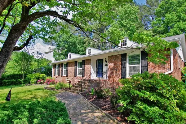 2037 Desmond Drive, Decatur, GA 30033
