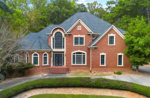 1670 Riverside Road, Roswell, GA 30076