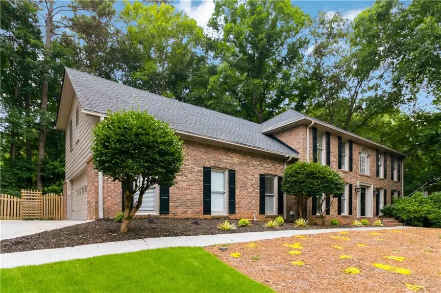 890 Ferncroft Court, Roswell, GA 30075 - #2