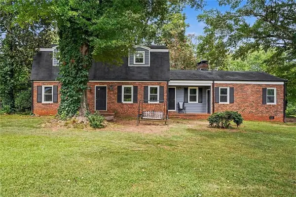 1019 E College Street, Griffin, GA 30224