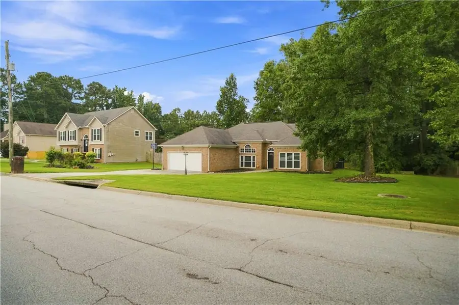 3505 Garden Walk Ln, Loganville, GA 30052 - #2