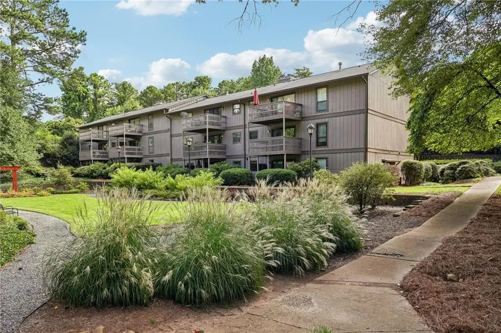511 Embers Drive Se, Marietta, GA 30067 - #1