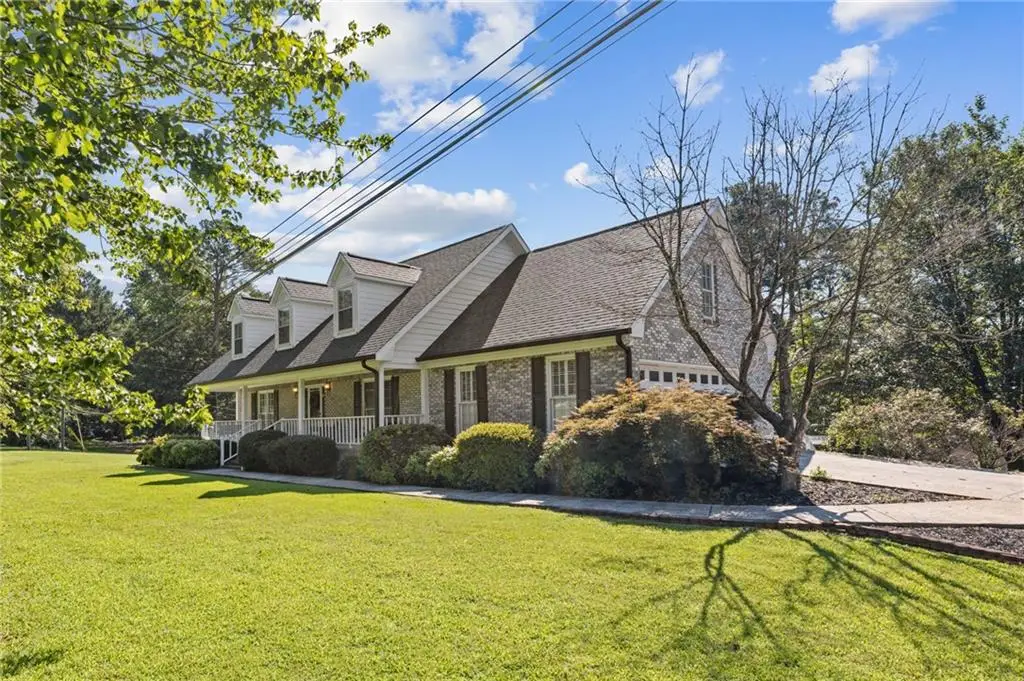3906 Laurens Lane, Snellville, GA 30039 - #1