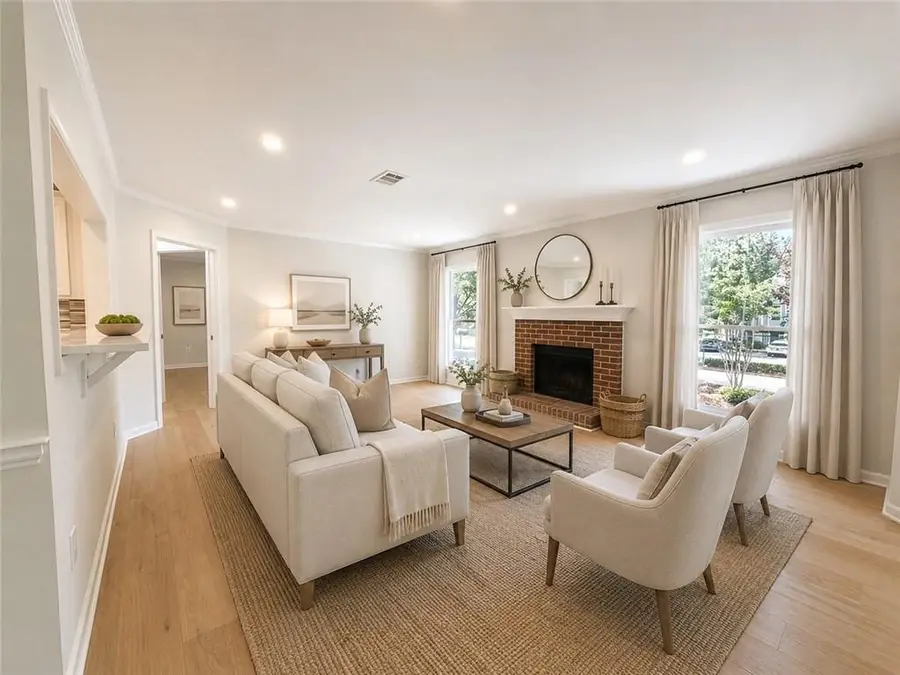 211 Abingdon Way, Sandy Springs, GA 30328 - #2