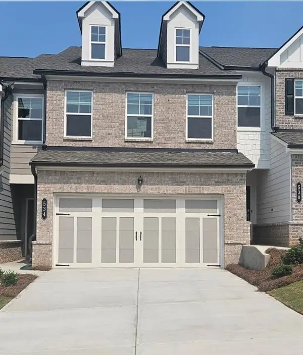 534 East Rope Mill #22, Holly Springs, GA 30115