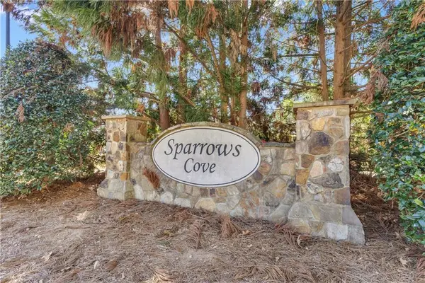 110 Sparrows Cove, Fayetteville, GA 30215