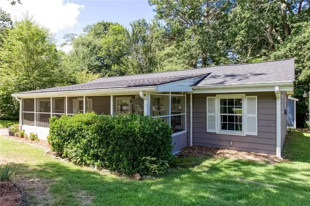 2880 Hall Drive Se, Smyrna, GA 30082 - #1