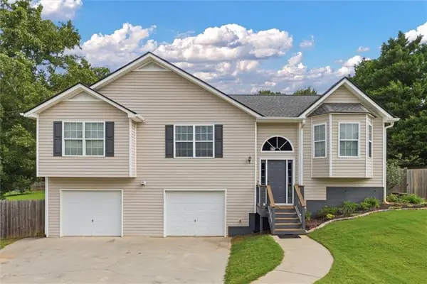 640 Twin Oaks Lane, Dallas, GA 30157
