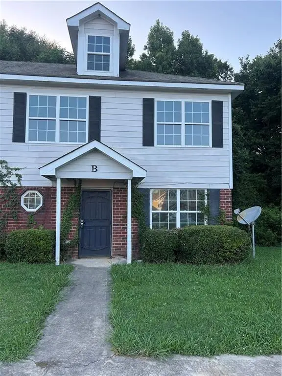 941 Old Mill Point #B, Monroe, GA 30655