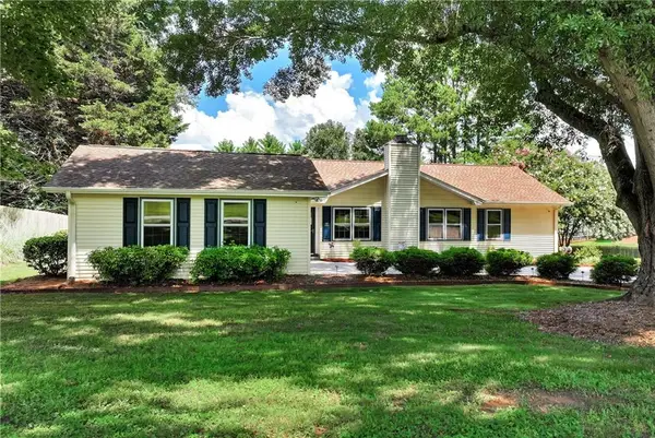 5658 Raintree Trace, Oakwood, GA 30566