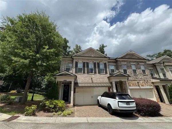 826 Canterbury Overlook, Atlanta, GA 30324