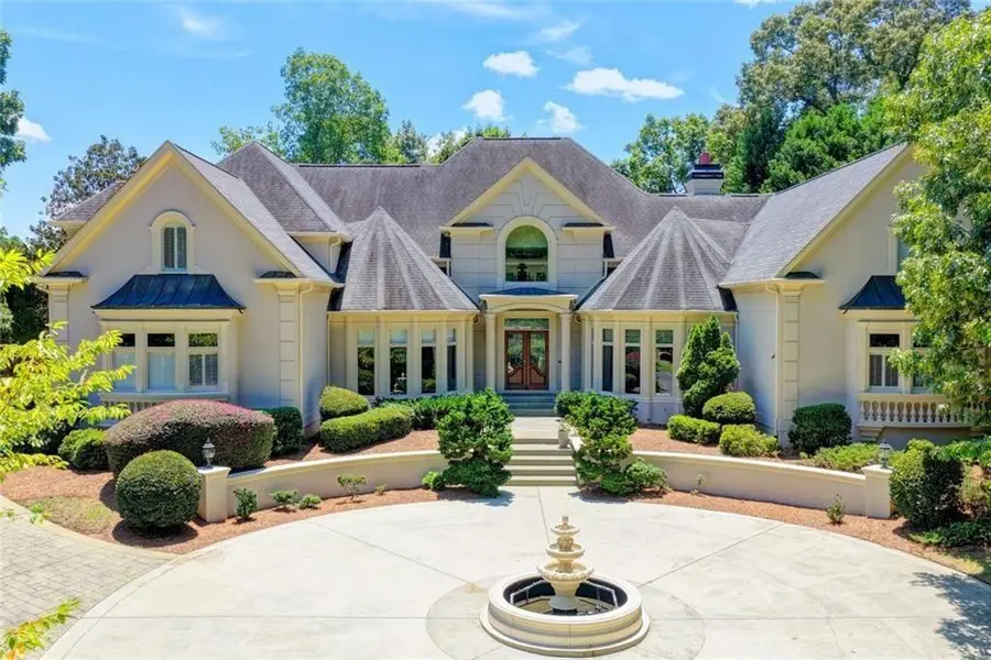 9005 Old Southwick Pass, Johns Creek, GA 30022 - #3