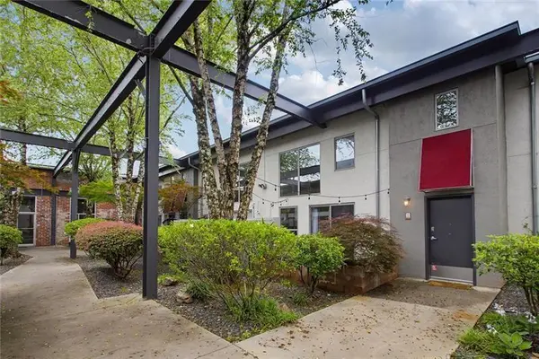 195 Arizona Ave #121, Atlanta, GA 30307