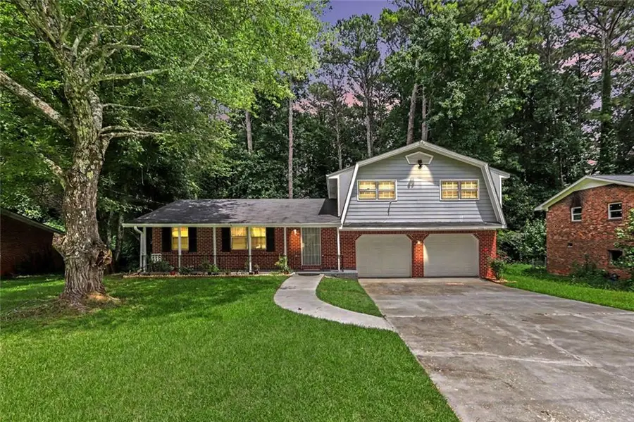 815 Dunleith Court, Stone Mountain, GA 30083 - #3