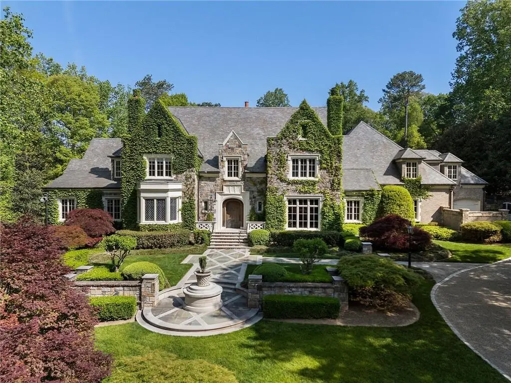3685 Paces Ferry Road Nw, Atlanta, GA 30327 - #1