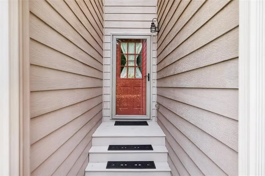 868 Edgewater Circle, Marietta, GA 30062 - #2