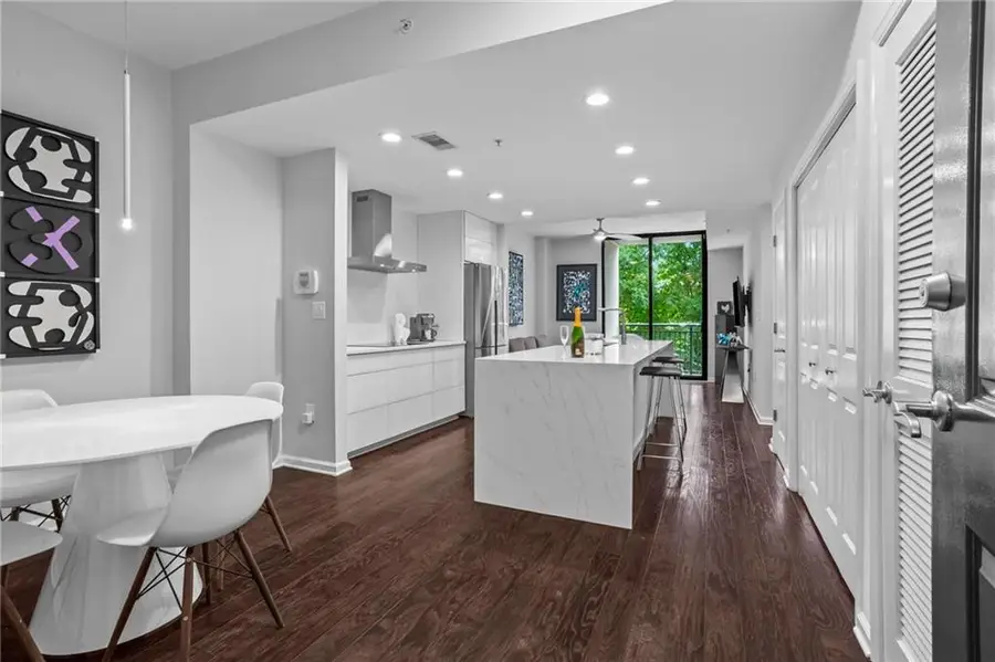 3040 Peachtree Road Nw #209, Atlanta, GA 30305 - #2