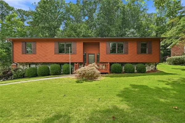 2448 Annandale Drive, Marietta, GA 30066