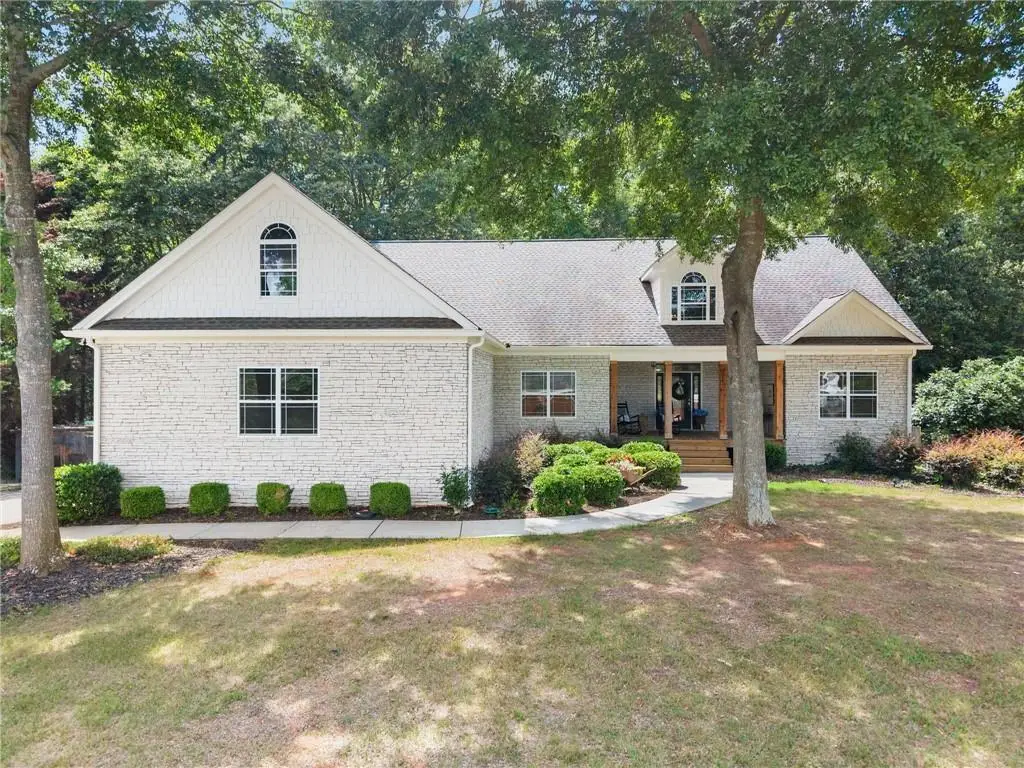 860 Lakeview Drive, Commerce, GA 30529 - #1