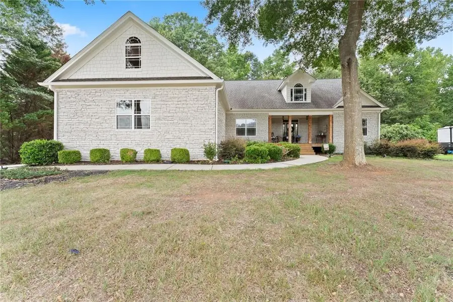 860 Lakeview Drive, Commerce, GA 30529 - #3