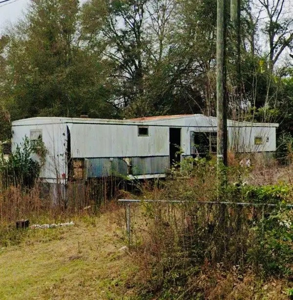 77 North Street, Lumpkin, GA 31815