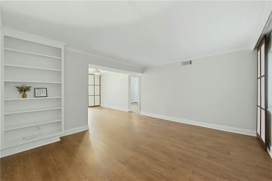 4266 Roswell Road Ne #F2, Atlanta, GA 30342 - #2