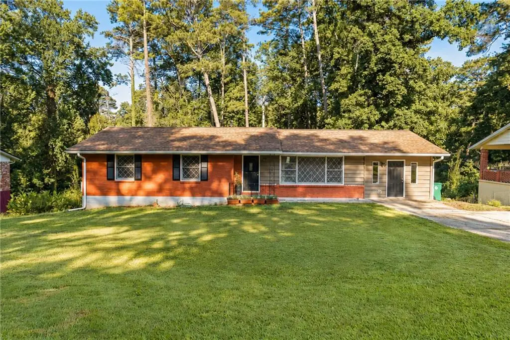 452 Kenridge Circle, Stone Mountain, GA 30083 - #1