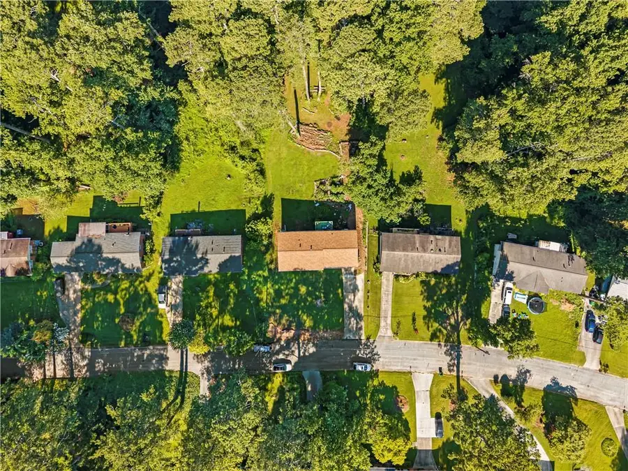 452 Kenridge Circle, Stone Mountain, GA 30083 - #2