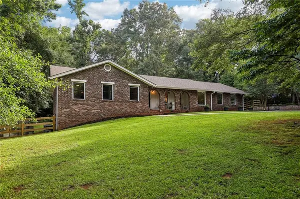 497 Crabapple Lane, Peachtree City, GA 30269