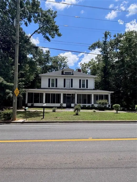 606 E Solomon Street, Griffin, GA 30223 - #1