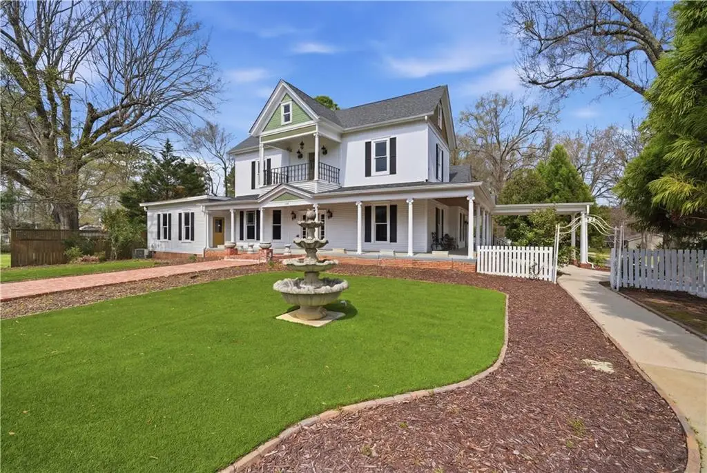 108 King Street, Adairsville, GA 30103 - #1