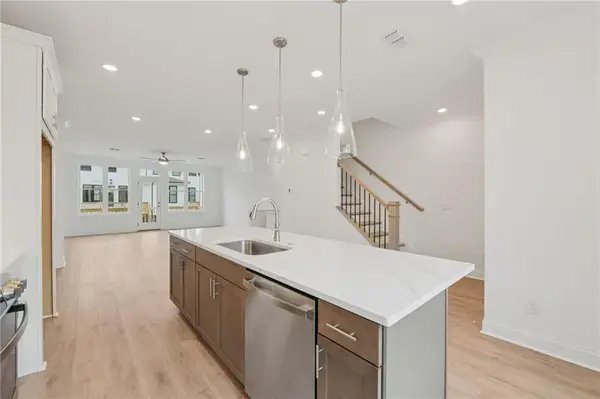 4201 Millcroft Place #220, Buford, GA 30518