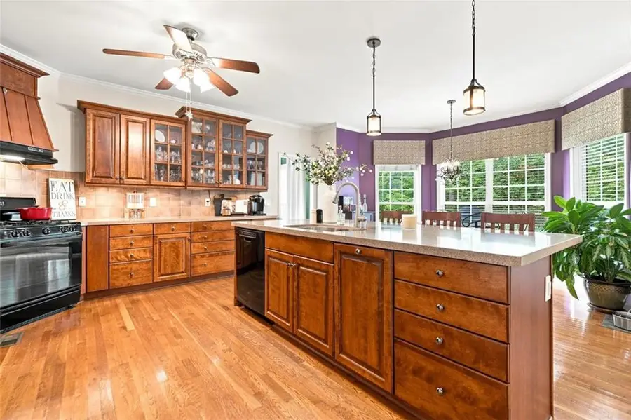 355 Mccook Circle Nw, Kennesaw, GA 30144 - #2