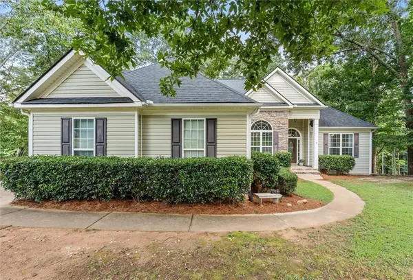 7055 Fletcher Dr, Winston, GA 30187