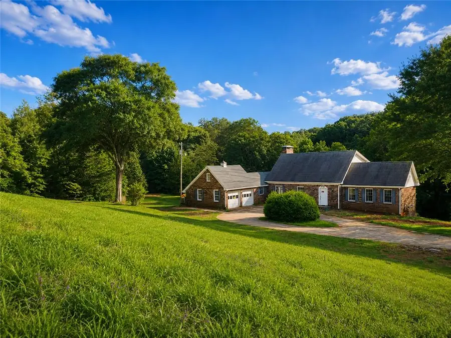 4545 Twin Lakes Dr Drive, Monroe, GA 30656 - #3