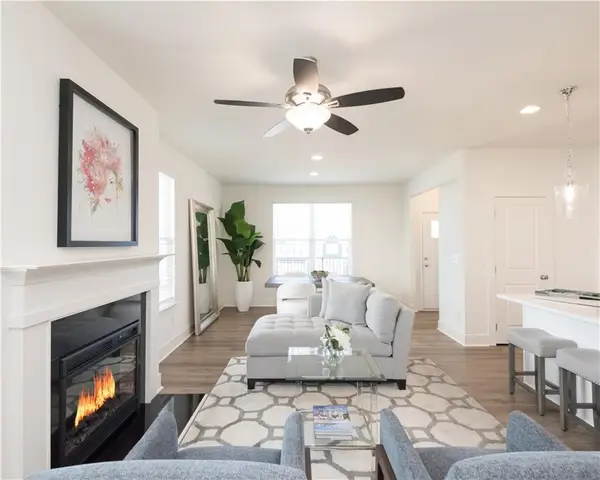 255 Barracks Way #875, Hoschton, GA 30548