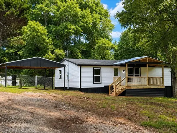 54 Pine Lane, Villa Rica, GA 30180