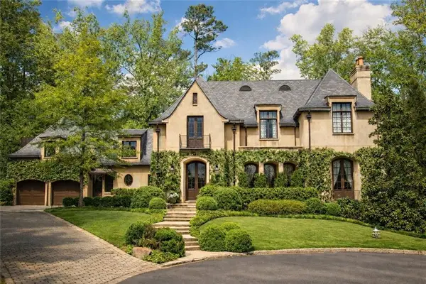 675 W Paces Ferry Unit #10 Road Nw, Atlanta, GA 30327