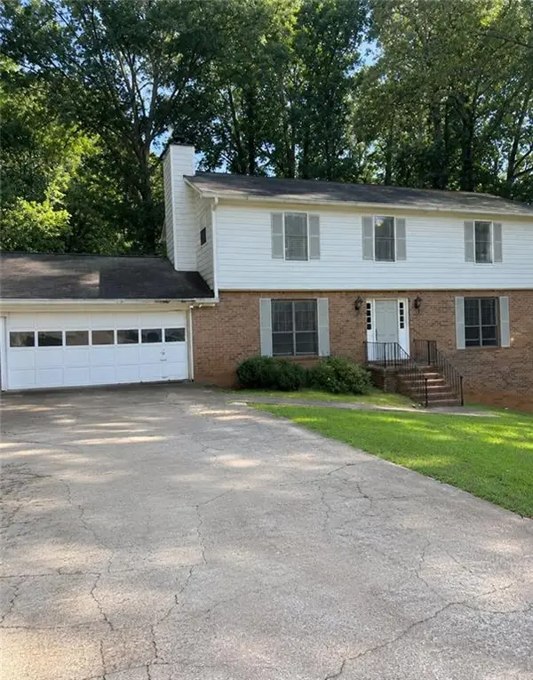 6720 Fairway Ridge Drive, Douglasville, GA 30134