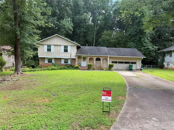 4292 Cedar Ridge Trail, Stone Mountain, GA 30083