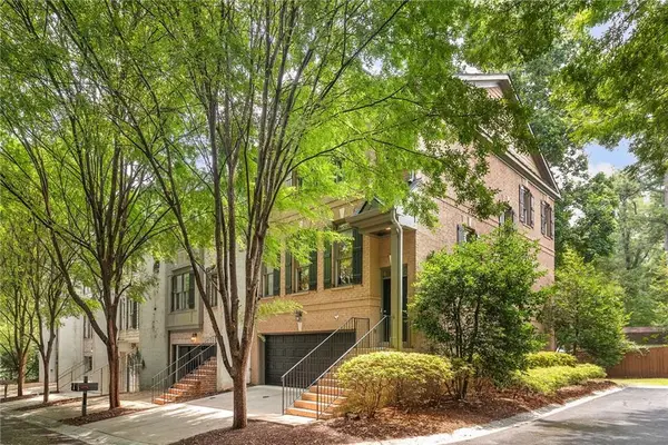 14 Oakhurst Common Drive, Decatur, GA 30030