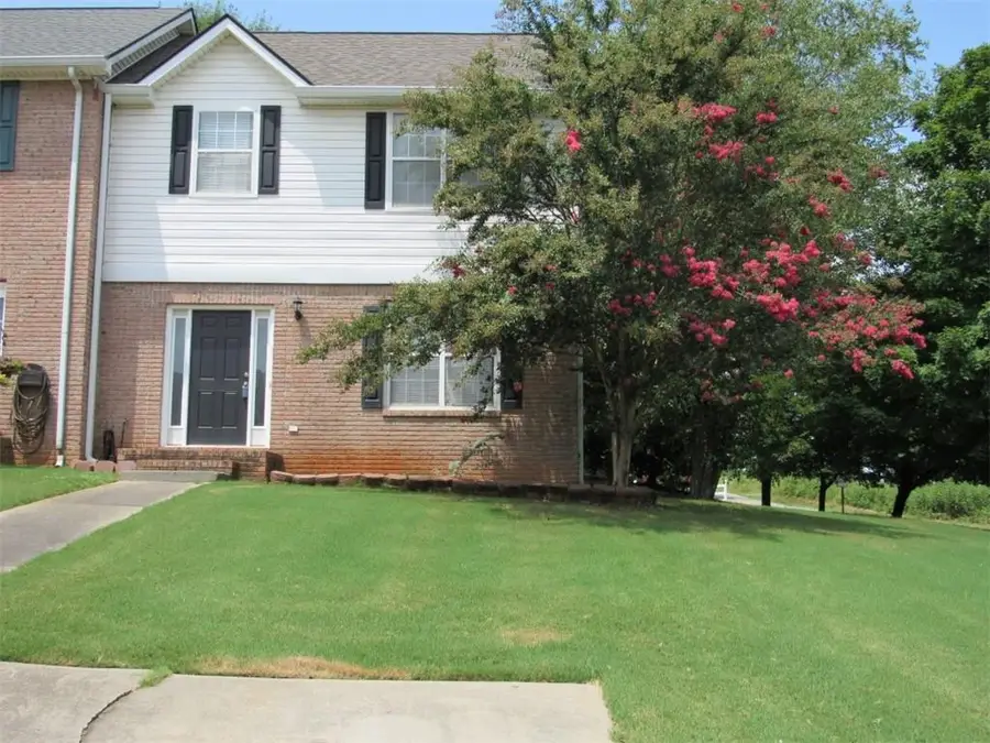 121 Westside Chase Sw, Cartersville, GA 30120 - #2