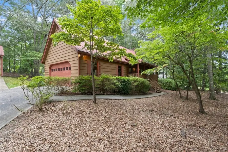 2932 Village Drive, Marietta, GA 30062 - #3