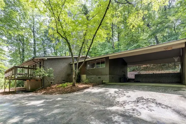4961 Rebel Trail, Atlanta, GA 30327
