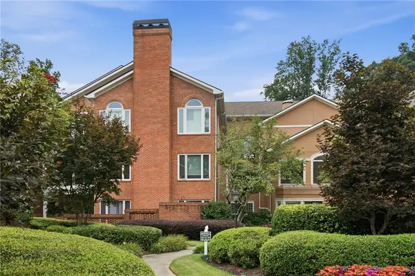 5350 Brooke Ridge Drive, Dunwoody, GA 30338
